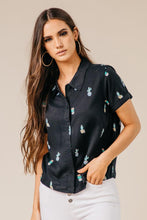 Load image into Gallery viewer, RVCA Lunis Button Down Top