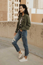 Load image into Gallery viewer, Cropped Olive Utility Jacket