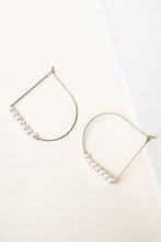 Load image into Gallery viewer, Pearl Detail Hoop Earrings
