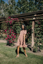 Load image into Gallery viewer, Vero Moda Patterned Puff Sleeve Dress
