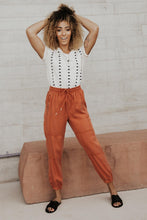 Load image into Gallery viewer, Zipper Cargo Joggers in Rust
