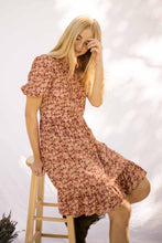 Load image into Gallery viewer, Vero Moda Patterned Puff Sleeve Dress
