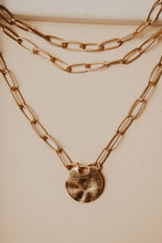 Load image into Gallery viewer, Textured Circle Pendant Layered Necklace

